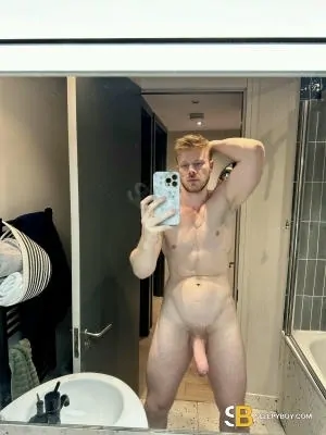 Gay Escort Ander The Viking 30yr - spitting