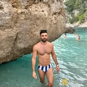 Gay Escort Davide 24yr - trios