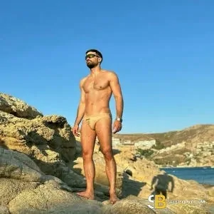 Gay Escort Davide 24yr - trios