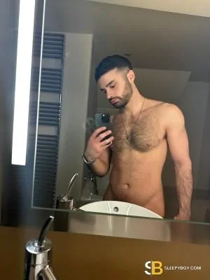 Gay Escort Davide 24yr - trios