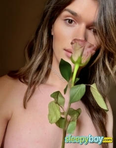 transgender (MTF) escort London Erin