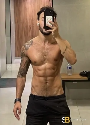 Bisexual Escort Adam 26yr - always safe sex