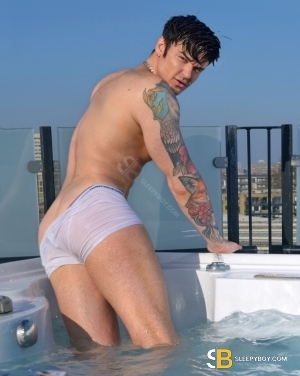 Bisexual Escort Vince Br 25yr - blowjob