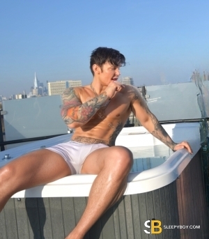 Bisexual Escort Vince Br 25yr - dirty talk