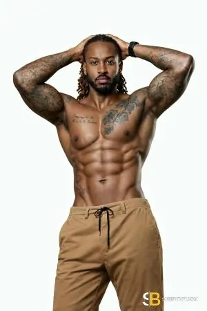 Bisexual Escort Bigboyderek 31yr - gangbang