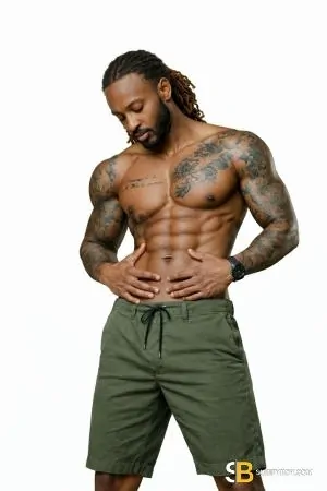 Bisexual Escort Bigboyderek 31yr - trio m/f