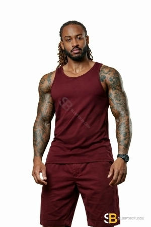 Bisexual Escort Bigboyderek 31yr - massage