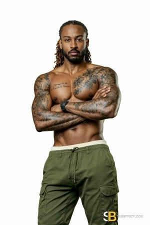 Bisexual Escort Bigboyderek 31yr - trios