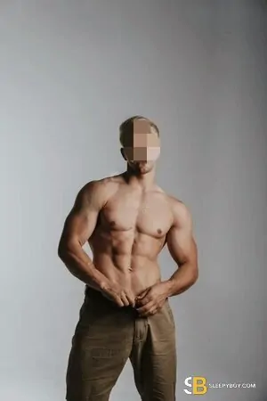 Bisexual Escort Archer 23yr - role