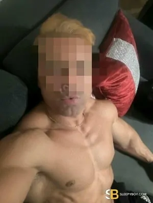 Bisexual Escort Brendo 23yr - role