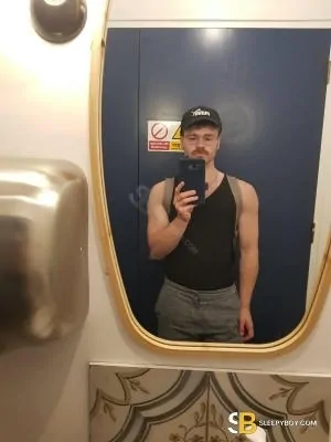 Gay Escort Eddy 25yr - always safe sex