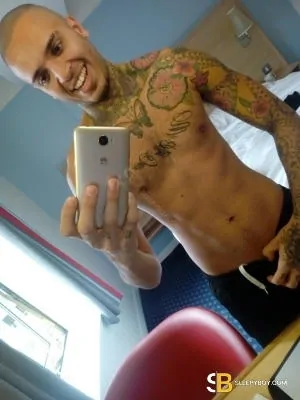 Gay Escort Leo Rex Great Rates! 24yr - sucking