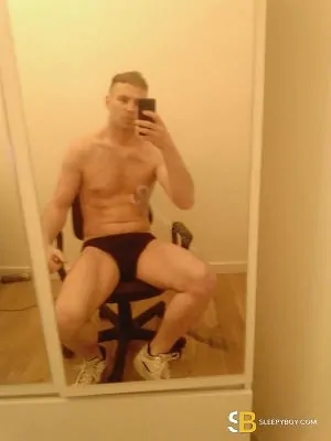 Gay Escort Lucas 28yr - massage