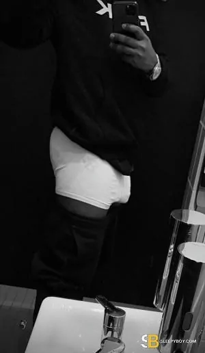 Bisexual Escort Kj 28yr - always safe sex