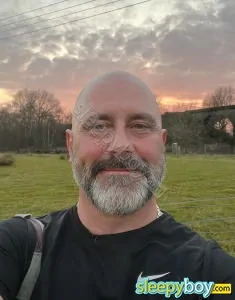 male escort Runcorn Carl