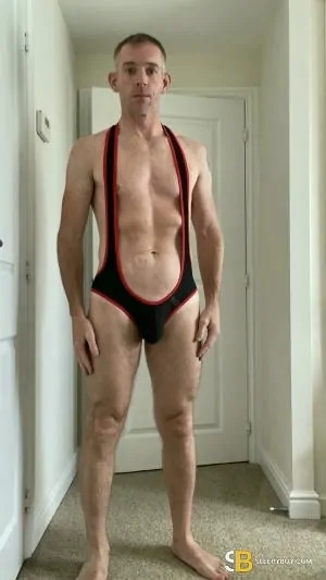 Gay Escort David 40yr - trios