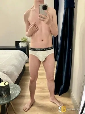 Gay Escort Mark 26yr - sucking