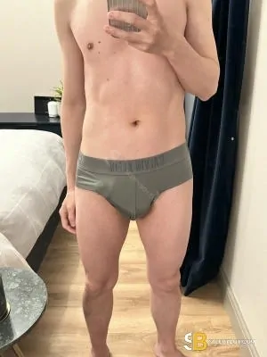 Gay Escort Mark 26yr - licking