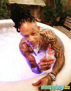 male escort Chatham Robert