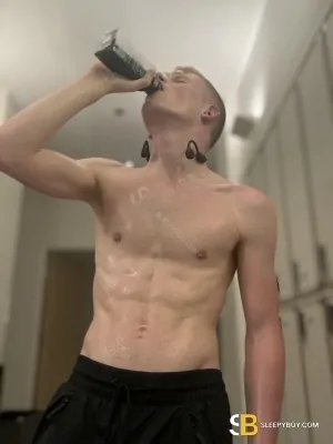 Gay Escort Kay 24yr - rimming