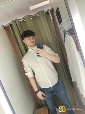 Bisexual Escort Daniel 20yr - sucking