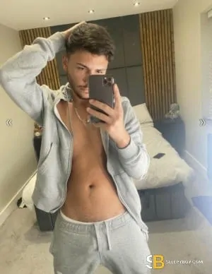 Gay Escort Two_lads 22yr - double penetration