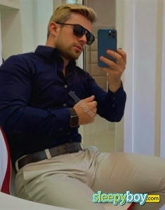 male rent boy London Renatto