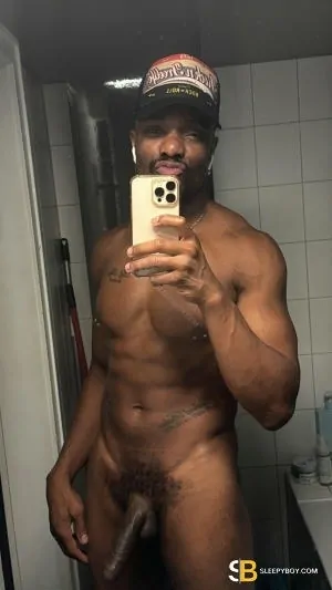 Bisexual Escort Johannes 42yr - trios