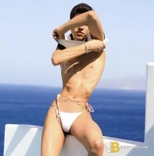 Gay Escort Lucca Twink 19yr - always safe sex