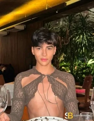 Gay Escort Lucca Twink 19yr - always safe sex