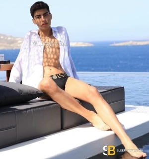 Gay Escort Lucca Twink 19yr - always safe sex