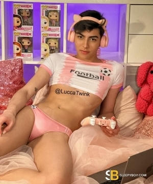 Gay Escort Lucca Twink 19yr - always safe sex