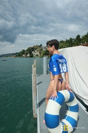 Gay Escort Lucca Twink 20yr - trios