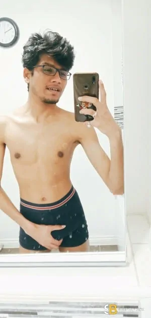 Gay Escort Tarun 25yr - sauna
