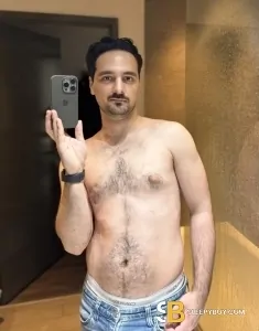 male escort London Azad