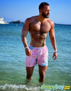 male escort South Kensington Bruno Reis