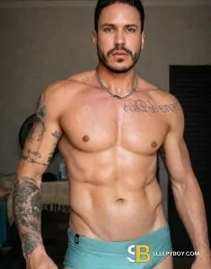 male escort Slough Yago Xl