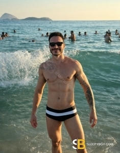 male escort Birmingham Yago Xl