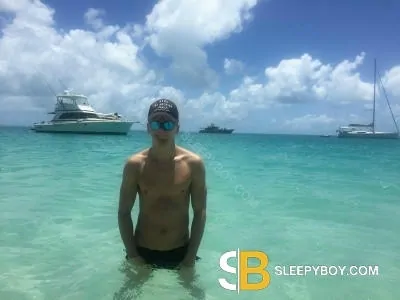 Bisexual Escort Dave 29yr - always safe sex
