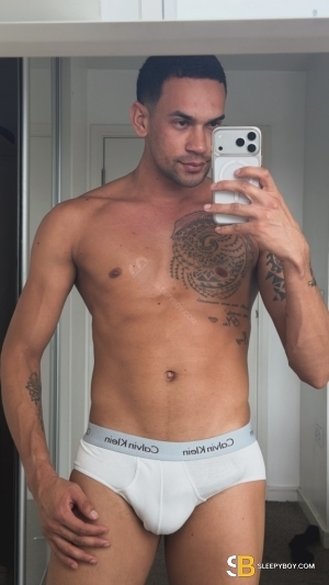 Bisexual Escort Felipe Avilla Xxl 26yr - double penetration