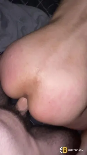 Gay Escort Ryan 23yr - licking