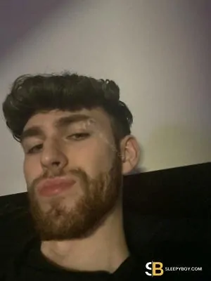 Gay Escort Ryan 23yr - sucking