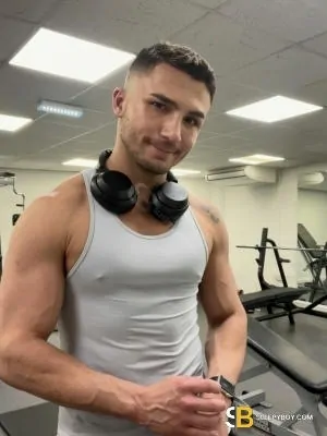 Gay Escort Allan Pierre 25yr - sucking