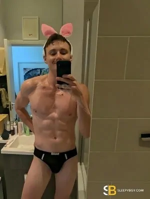 Gay Escort Daniel 29yr - licking