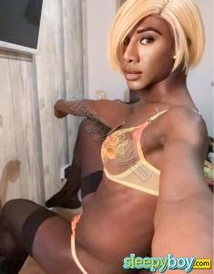 transgender (MTF) escort Manchester Alisha Sky