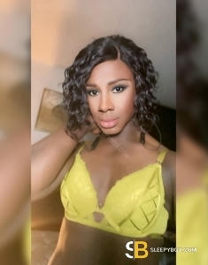 transgender (MTF) escort Manchester Alisha Sky