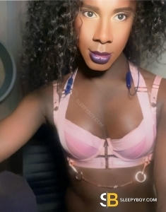 transgender (MTF) escort Manchester Alisha Sky