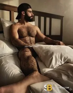 male escort London Leafar_topxl