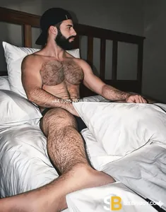 male escort London Leafar_topxl