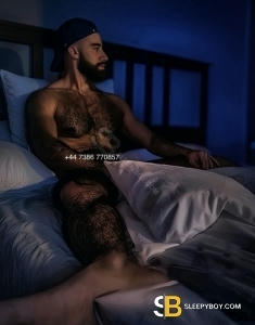 male escort London Leafar_topxl